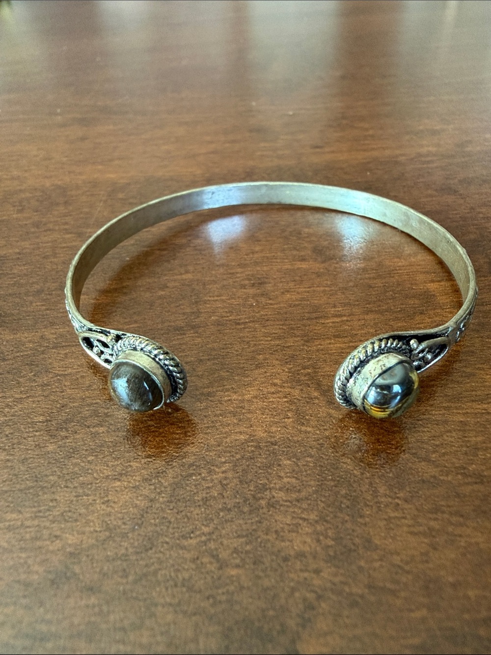 Vintage exotic silver cuff bracelet with natural gemstones, flower details
